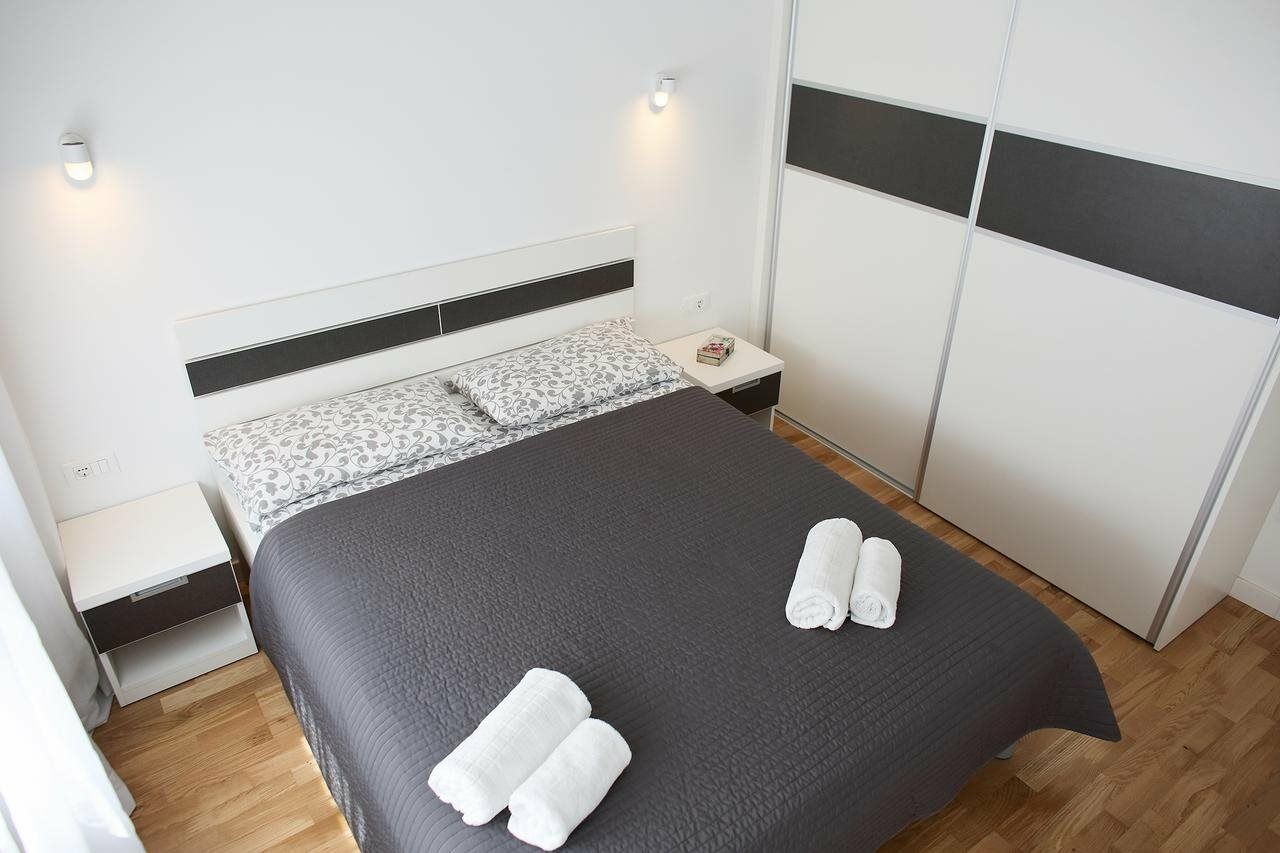 Le Monde Apartment *